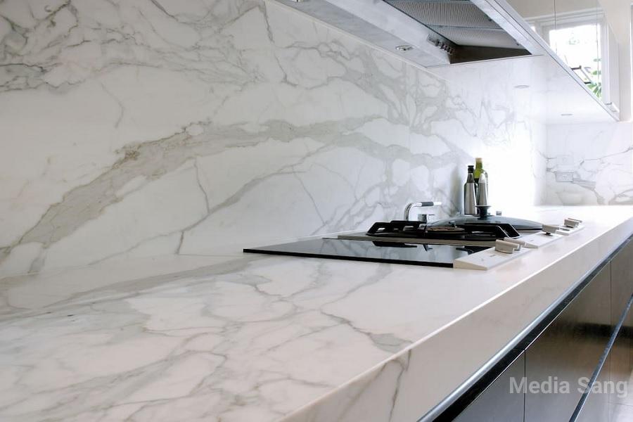 سنگ مرمریت چیست | با ویژگی های این سنگ و کاربردهای آن - مدیا سنگ